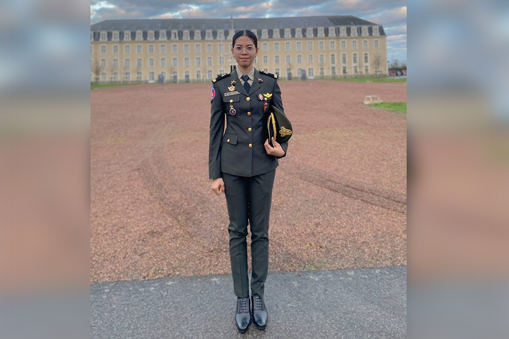 Femme de la Guerre: French army engineering graduate inspires women to pursue military dreams Femme de la Guerre: French army engineering graduate inspires women to pursue military dreams