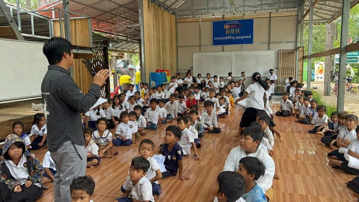 Trash appeal: Kirirom’s ‘Coconut School’ facing imminent closure Trash appeal: Kirirom's 'Coconut School' facing imminent closure