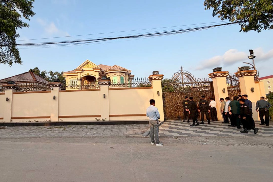 Sihanoukville authorities arrest 50 in online scam crackdown Sihanoukville authorities arrest 50 in online scam crackdown