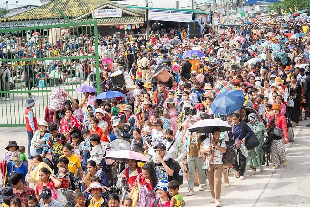 Beyond the Border: The Economic Fallout for Cambodian Families Amid Thai-Cambodia Tensions Beyond the Border: The Economic Fallout for Cambodian Families Amid Thai-Cambodia Tensions