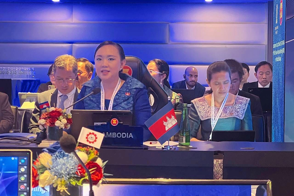 Cambodia calls on ASEAN to respond to digital inequality challenges