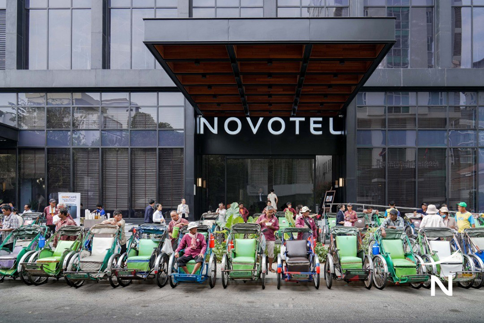 As part of its commitment to supporting the local economy, the hotel regularly organises tours using vintage cyclos. Supplied