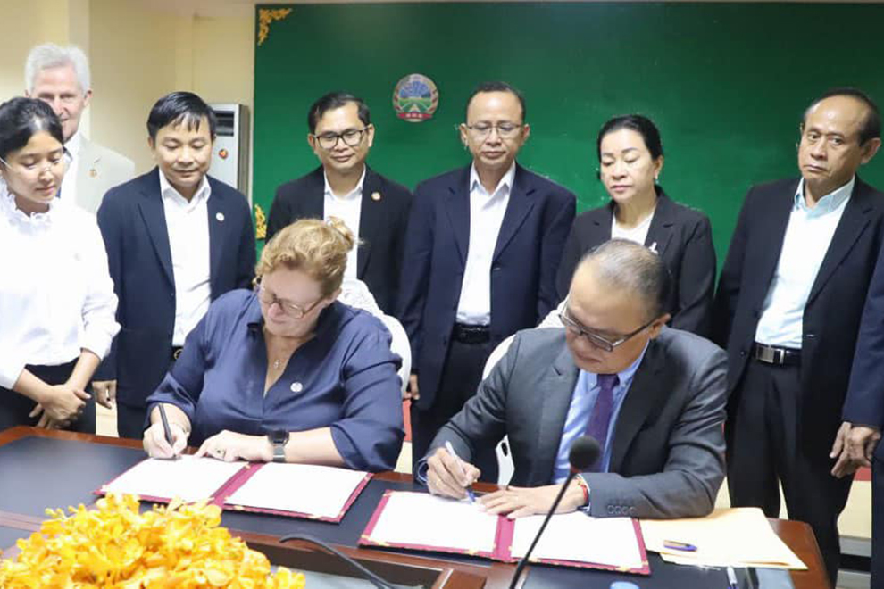 FAO, Cambodia sign grant for pandemic preparedness FAO