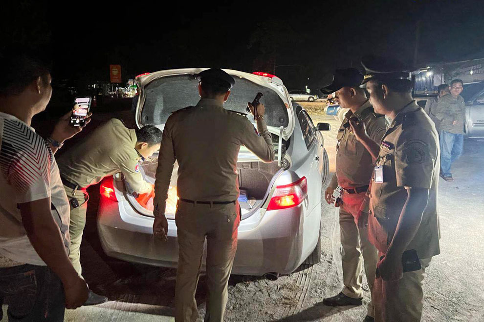 Preah Sihanouk governor committed to stricter gun control measures