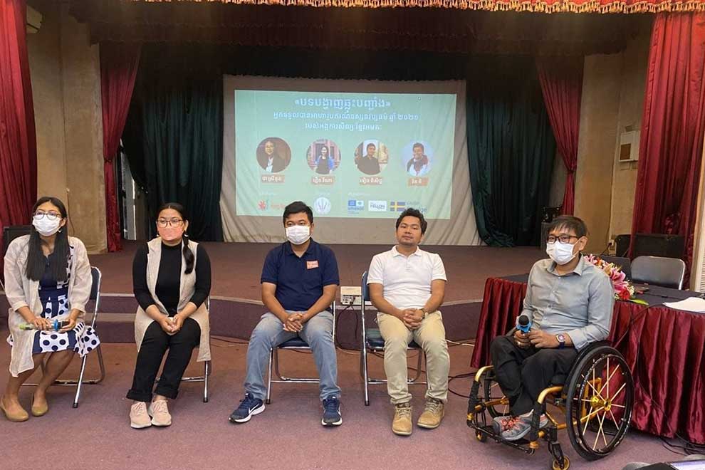 CLA holds second Khmer language writing contest CLA holds second Khmer language writing contest
