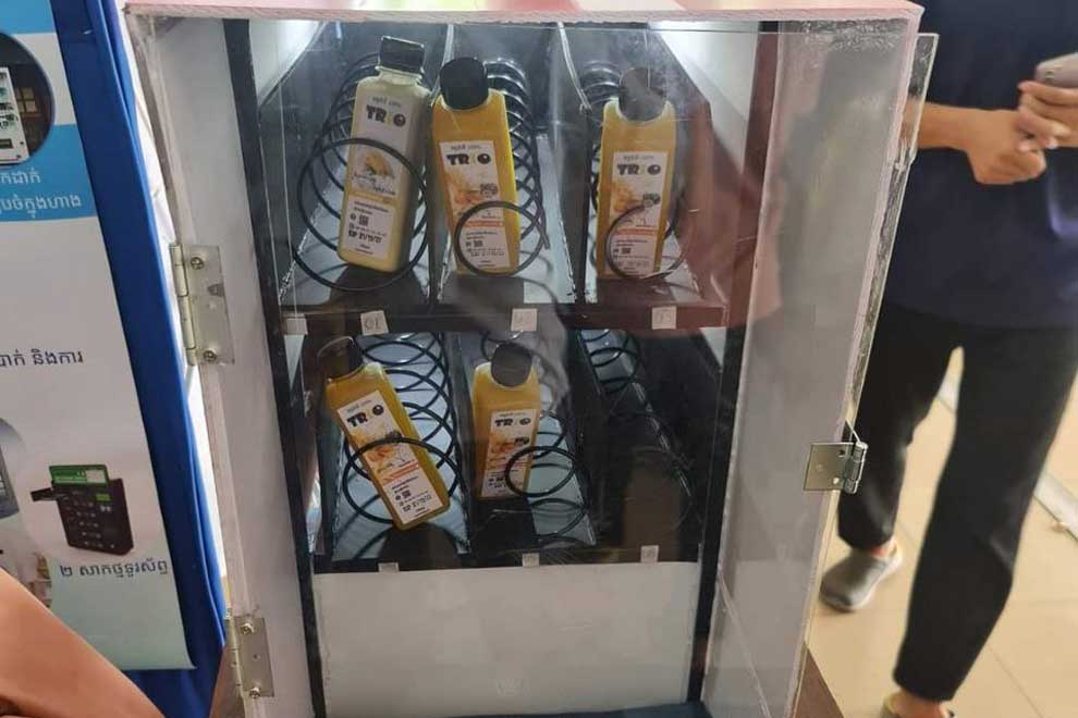 Students create QR vending machines
