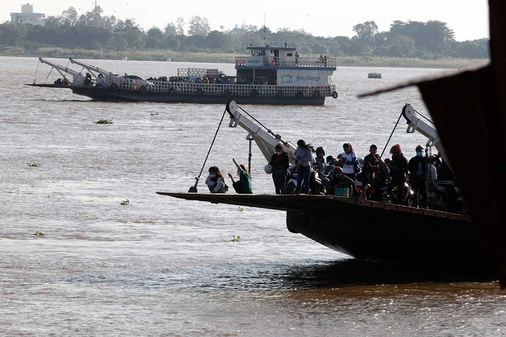 Inspection of all commercial vessels warranted: ministry