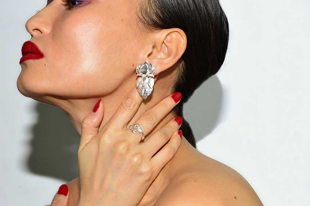 'Khmerican' jewellery EdoEyen at Smithsonian with Krishna exhibit