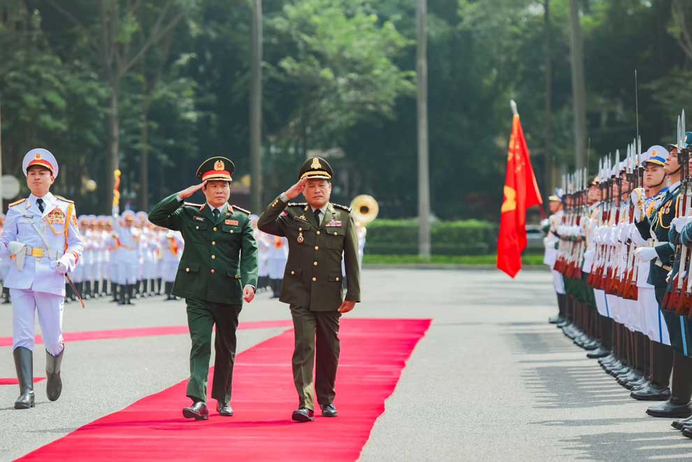 Vietnam to tighten military relationship