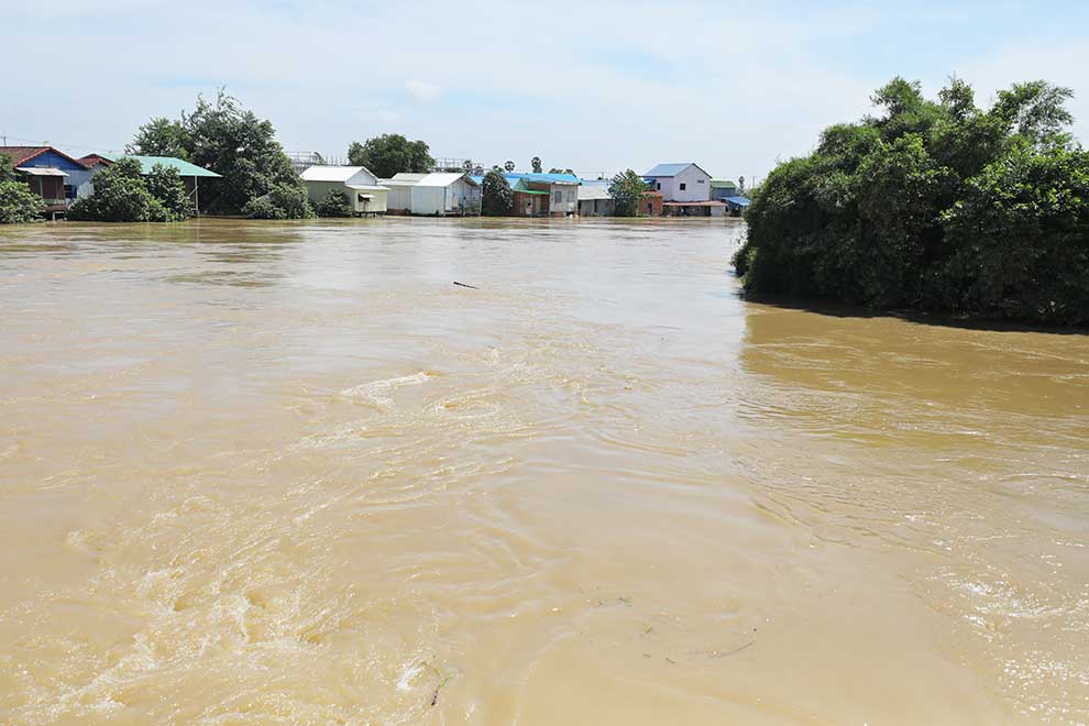 River floodgates opened as rainfall persist: official River floodgates opened as rainfall persist: official